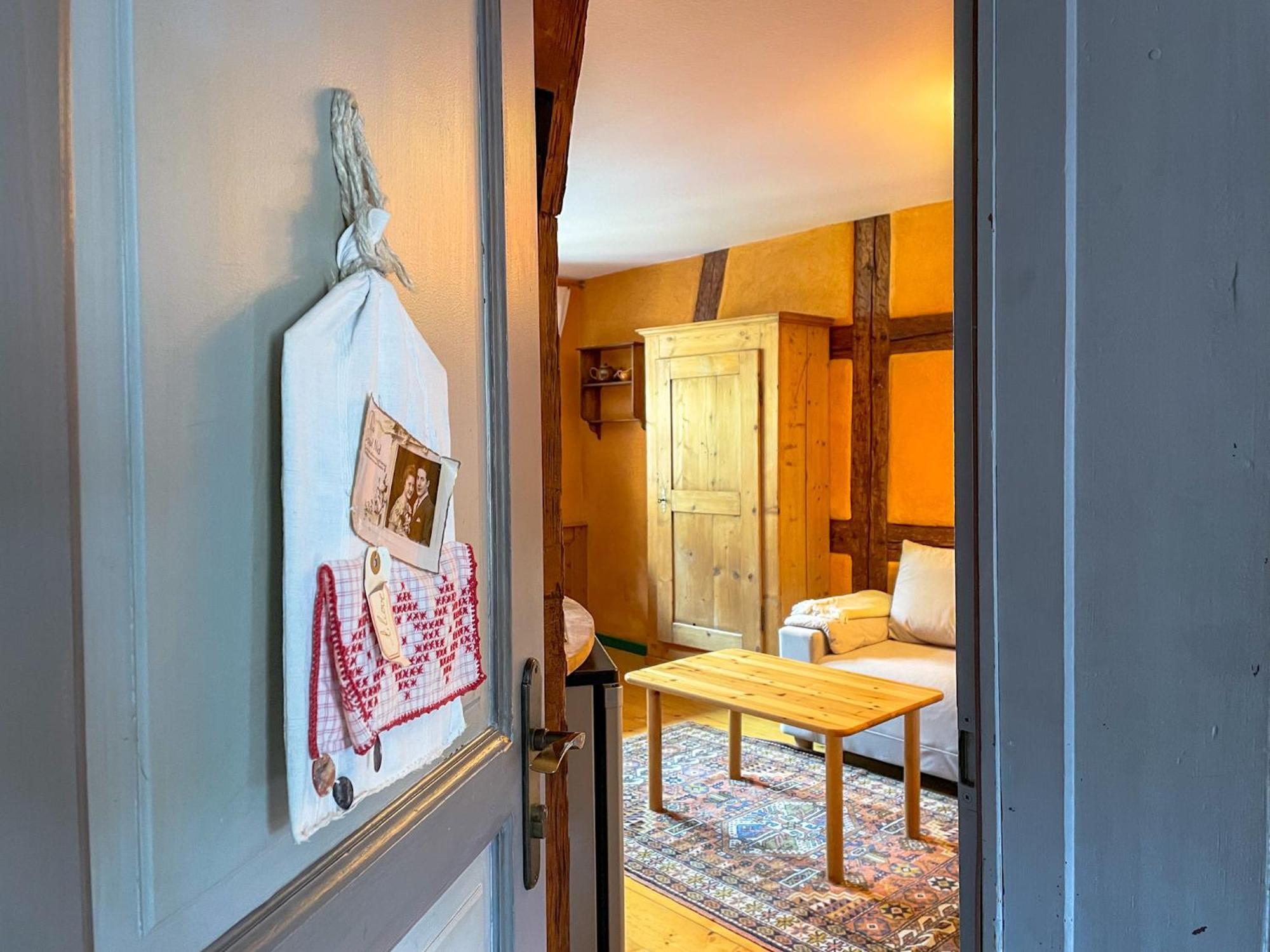 La Maison Bleue - Historic House In The Heart Of Riquewihr Kültér fotó