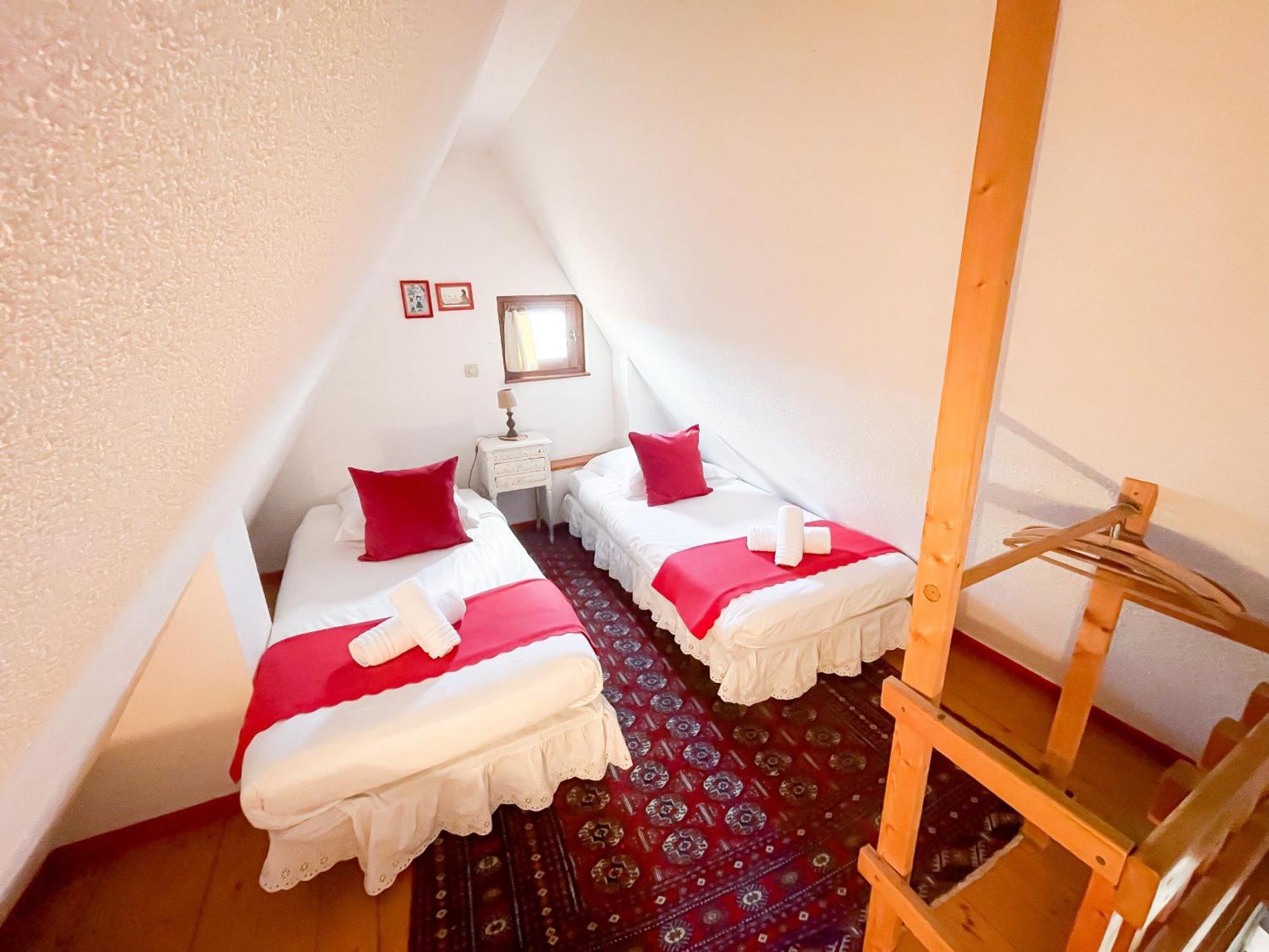 La Maison Bleue - Historic House In The Heart Of Riquewihr Kültér fotó